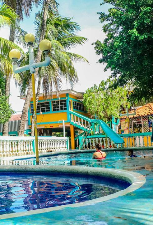 Hotel Leones Marinos San Miguel Dış mekan fotoğraf